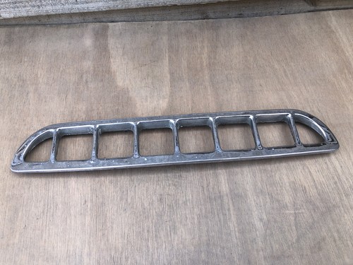 Mgb chrome - gt, vent