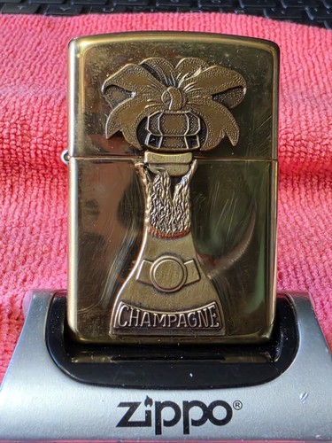 Suprise type champagne bottle - suprise,
