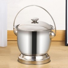 Chamber Pot with Lid Handle