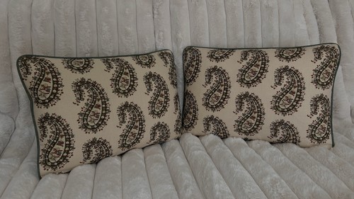 Namay samay aryan bara cushion - aryan,