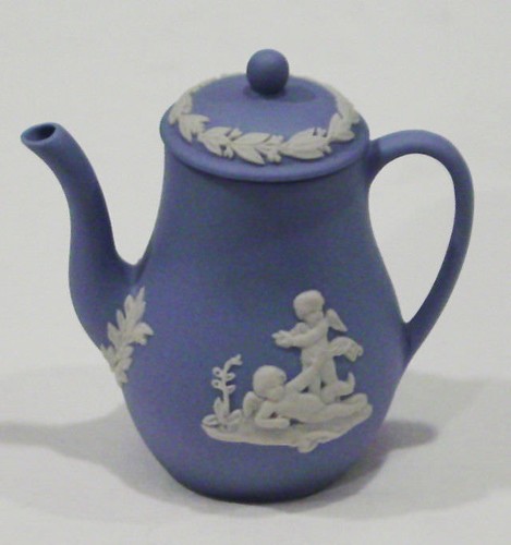 Discontinued wedgwood mini - discontinued,