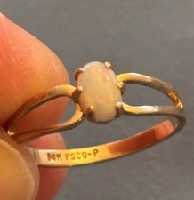 14k Yellow Gold Vintage Opal