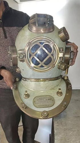 Vintage diving divers - 18",