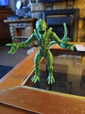 ALIEN COLLECTION Xenomorph Attack Super-Power Loader Walmart Exclusive