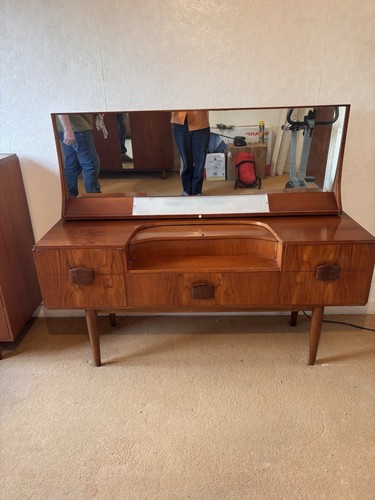 Mid century stonehill - mid,