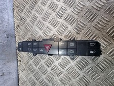 MERCEDES VITO HAZARD LIGHT