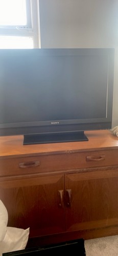 Sony 32in lcd 1080p - sony,