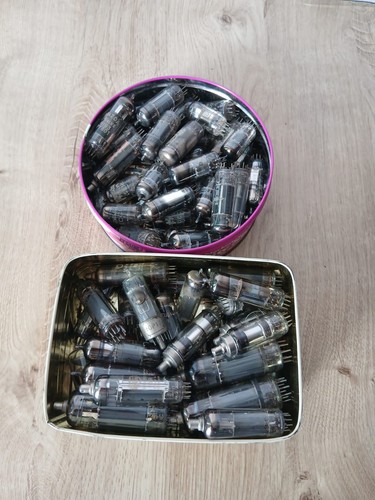 74x tubes vintage radio - 74x, lamps
