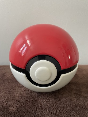 Pokemon pokeball ceramic - pokeball:, coin