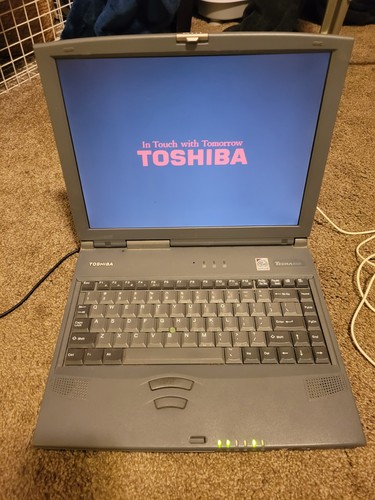 Vintage toshiba tecra 8000 - toshiba,