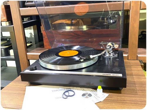 Thorens 321 turntable - td,