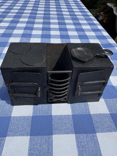 Vintage dolls house kitchen - house,