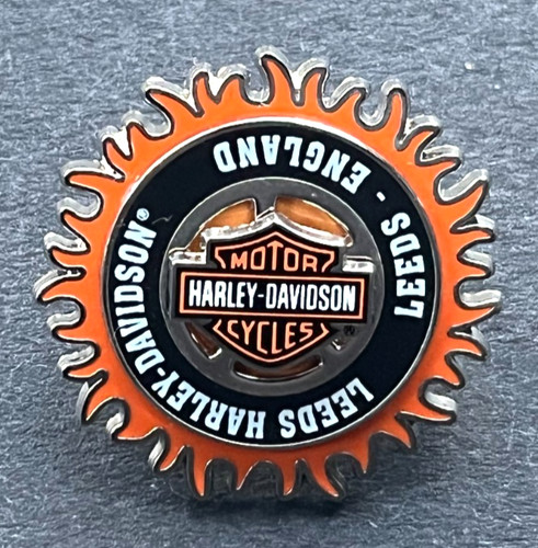 Motorcycle pin badge - pin,