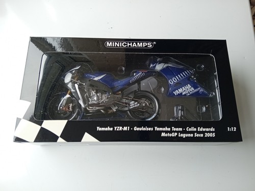 Minichamps yamaha yzr m1 - minichamps, 12