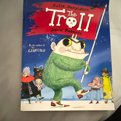 Julia donaldson the - julia, troll