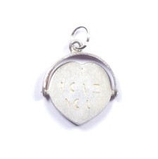 Vintage Love Heart Spinner