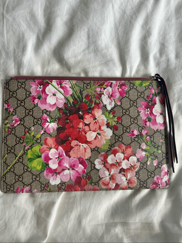 Gucci antique rose - gucci, blooms