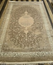 Rug 150x225 cm Luxury Beige Oval Medallion – Silk Wool Blend Carpet