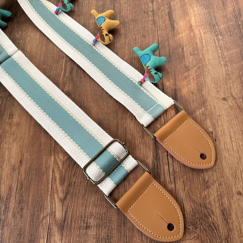 Little pony pendant guitar