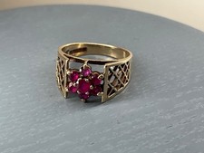 9 carat gold cluster ruby ring