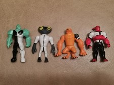 Ben 10 Mini Action Figure 4x