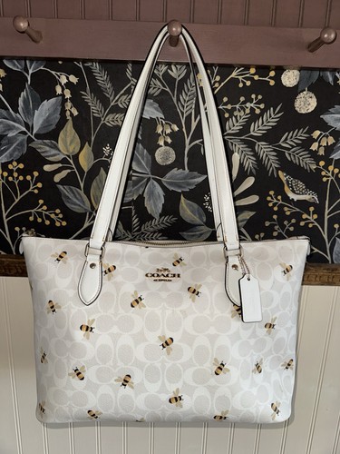 Coach signature bee tote - bee,