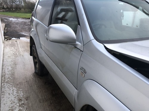 Toyota landcruiser window - landcruiser,