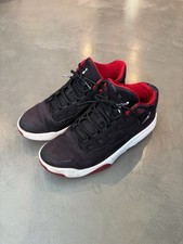 Nike Jordan Max Aura 2