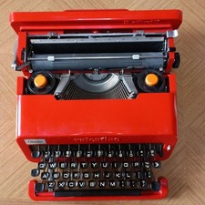 Olivetti Valentine Red