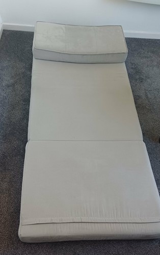 Sofa bed excellent condition - bed,
