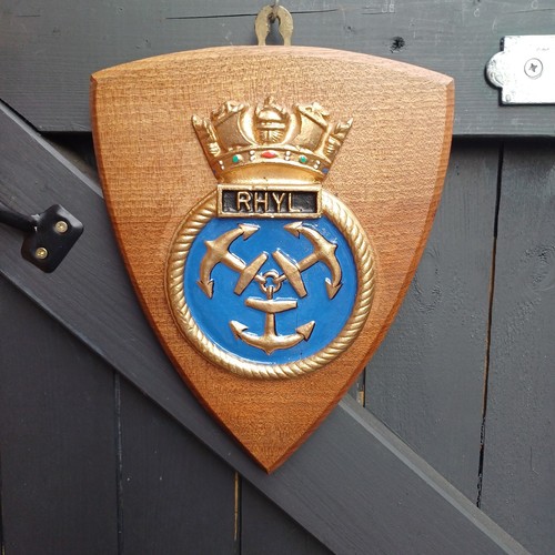 Hms rhyl hand painted crest - rn,
