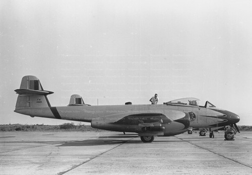Gloster meteor aviation - gloster,