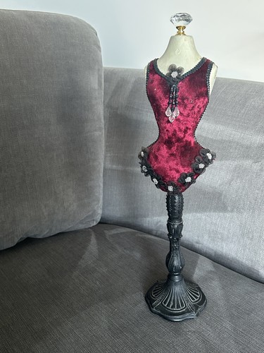 Vintage mannequin tabletop - vintage,