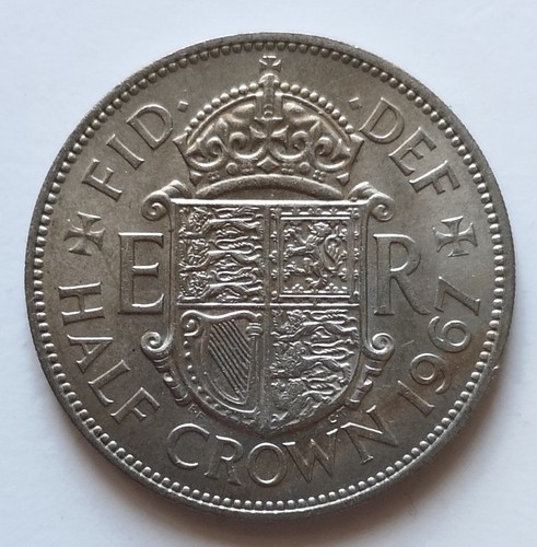 Half crown coin 1967 - crown,