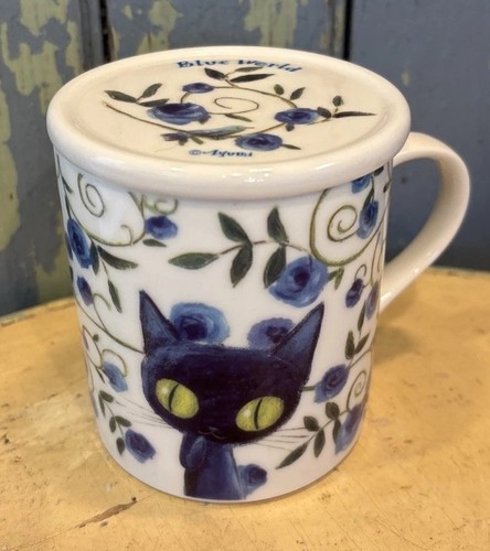 Ayumi blue world lapis - lapis, cat