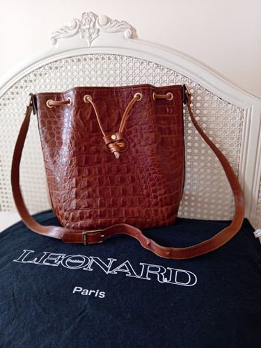Leather crocodile bag used - leather,