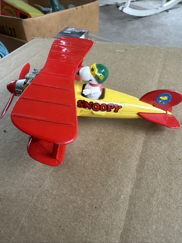 Vintage 1965 snoopy airplane - 1965,