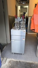 Frymaster MJ45, a gas-powered commercial deep fryer.