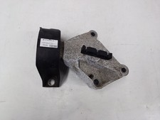 RENAULT Clio 900cc MKIV 2012-2016 Engine Mount Left Side 113758313R