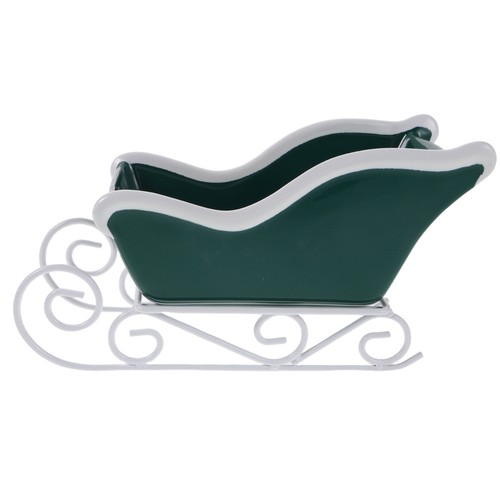 Christmas sleigh table decor - table,