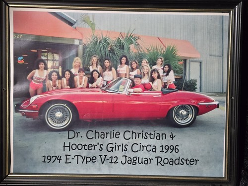 Vintage 1996 hooter - vintage, framed