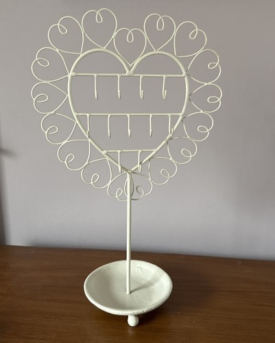 Heart shaped shabby chic ivory - chic,