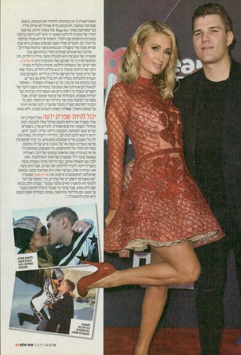 Footwear magazine print - print, ad