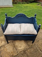 Pine Settle Bench with Storage