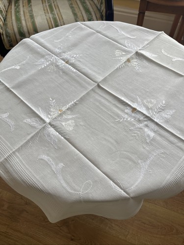 Vtg white embroidered - vtg,
