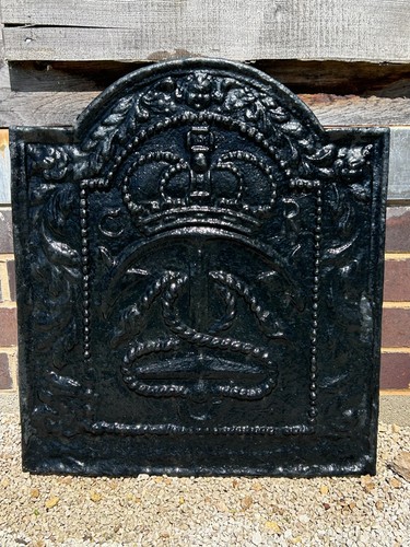 Antique fireplace back plate - back,