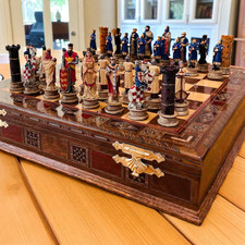Large Crusaders Chess Set 15"