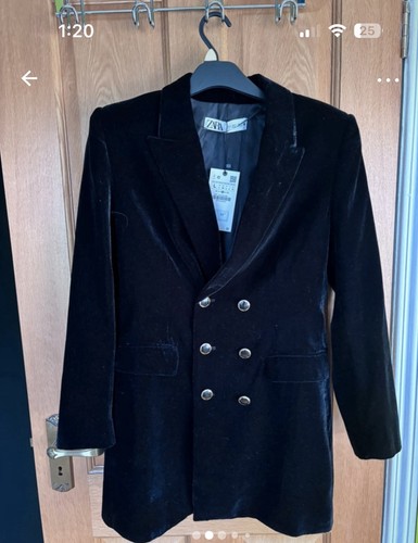 Zara stunning velvet jacket - zara,