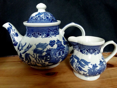 Vintage english churchill blue - vintage,
