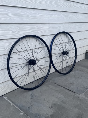 Pro rear wheel bontrager - rear,